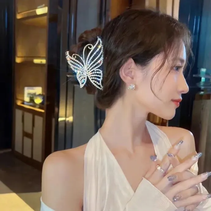 秦时明月：武侠英雄的秦朝传奇